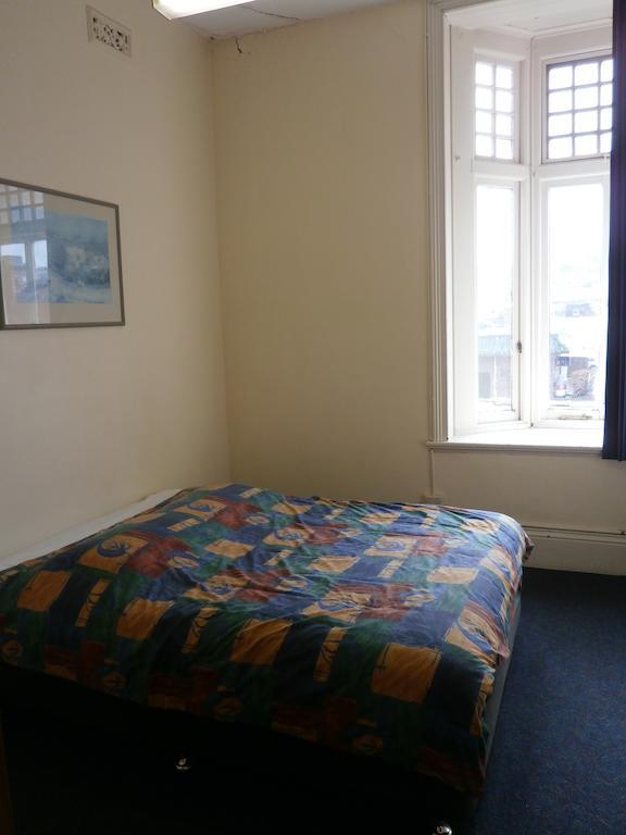 Launceston Backpackers Pansiyon Oda fotoğraf