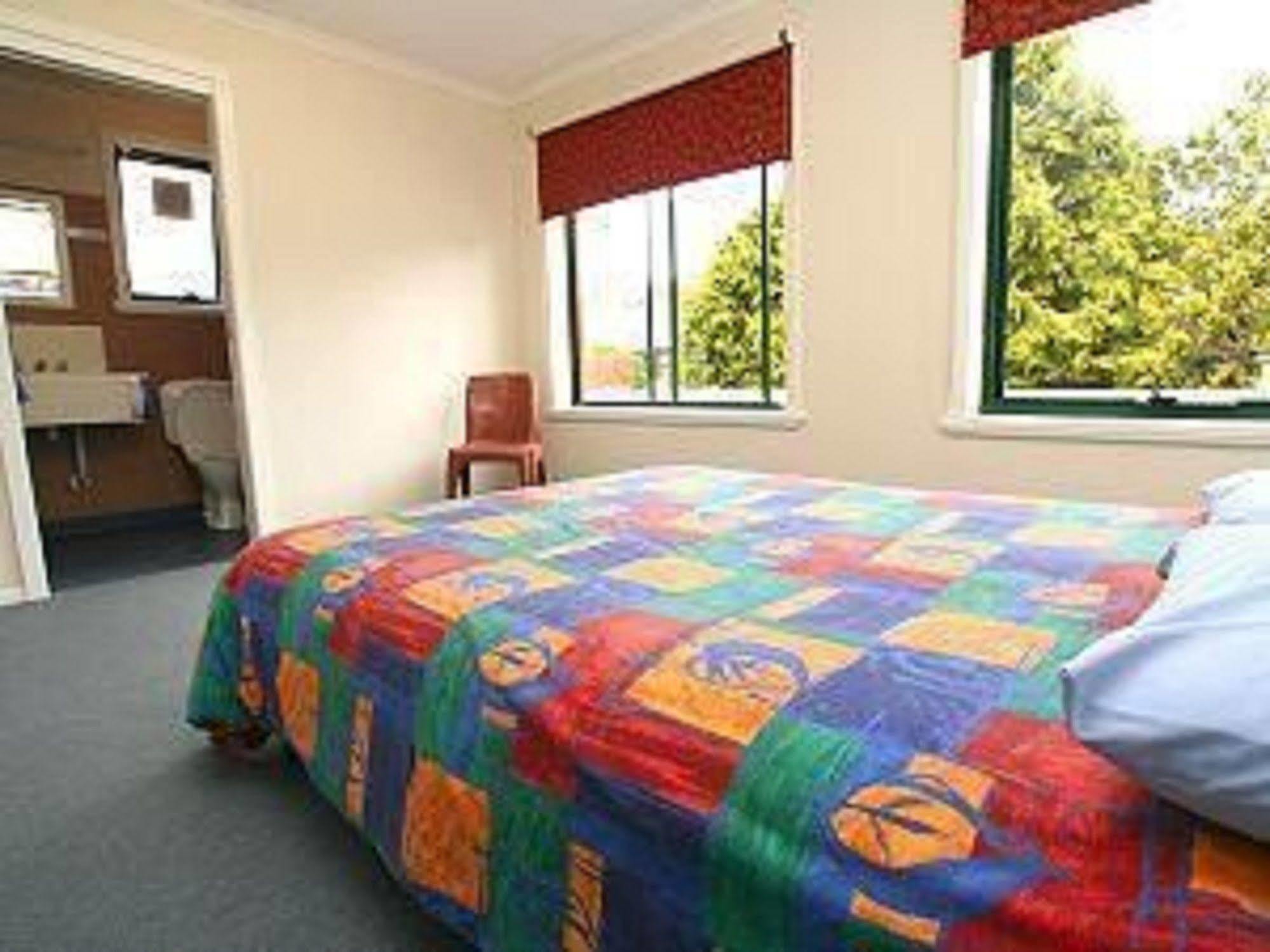Launceston Backpackers Pansiyon Dış mekan fotoğraf