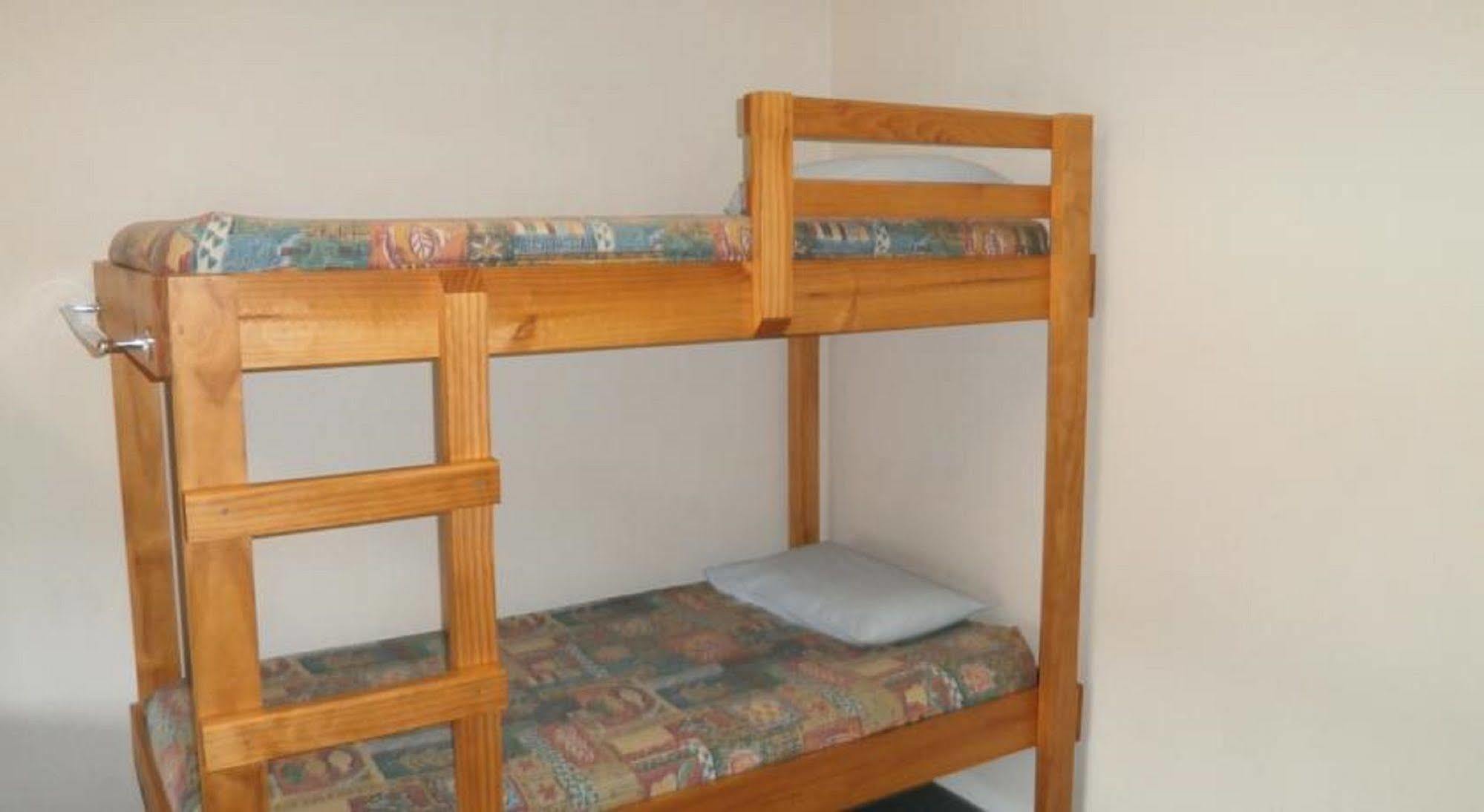 Launceston Backpackers Pansiyon Dış mekan fotoğraf