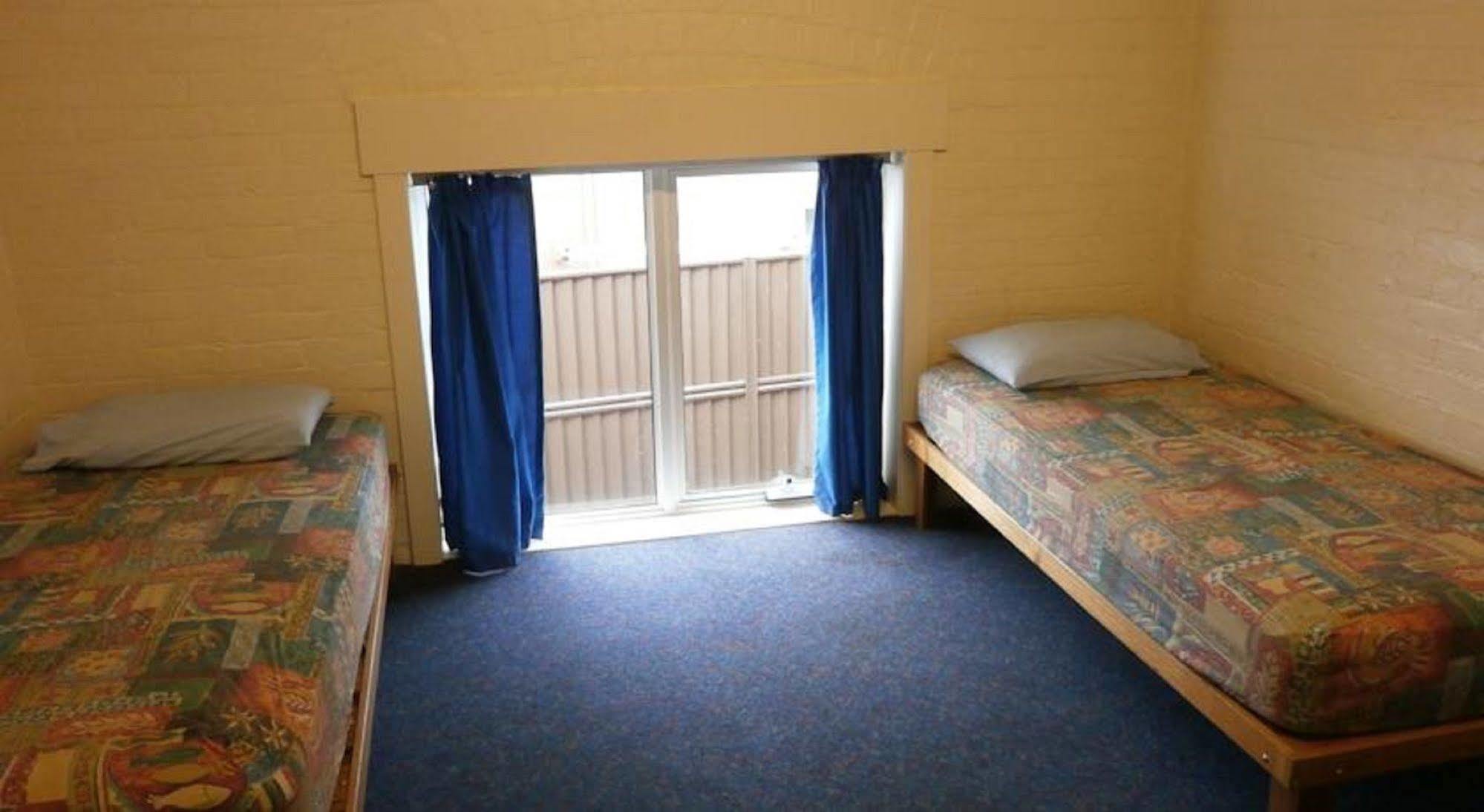 Launceston Backpackers Pansiyon Dış mekan fotoğraf